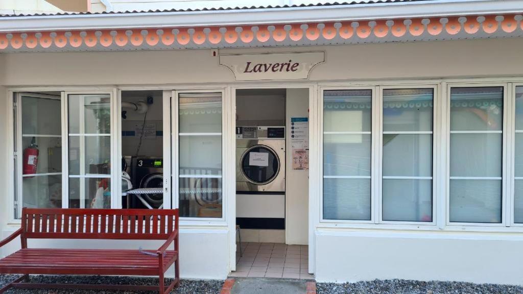 Au Beau Village Studio Avec Piscine Magnifique Sainte-Luce Kültér fotó